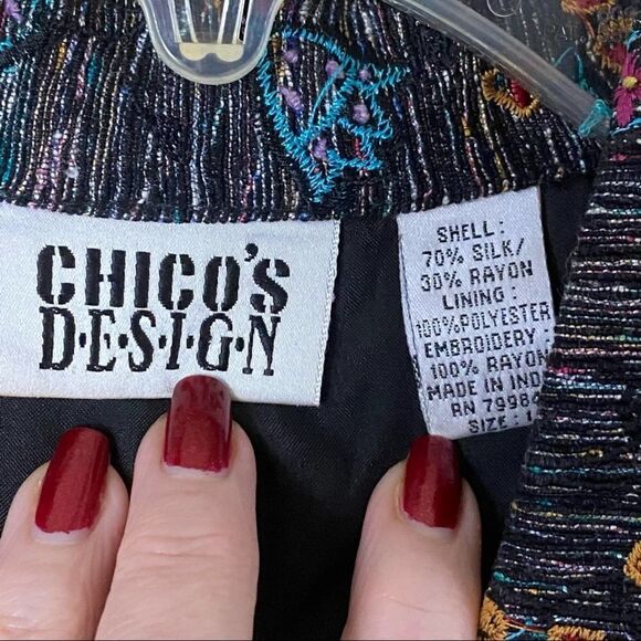 Vintage Chicos Design Silk Blend Embroidered Button Down Jacket Size 1 Medium - Picture 8 of 9